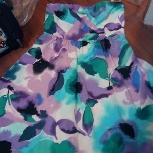 Strapless dress with flowers